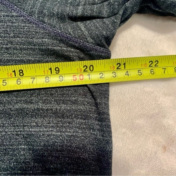 NWT Athletic Hoodie Medium Apana Yoga Lifestyle Activewear Heather Black LongSlv - Picture 16 of 16